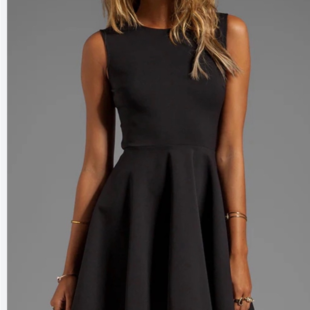 Diane Von Furstenberg Jennie Black Fit and Flare Skater Dress 10